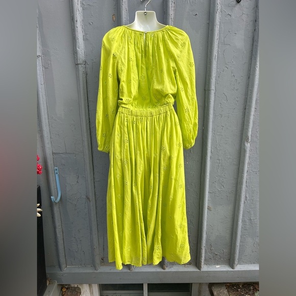 Velvet by Graham & Spencer Yara Cotton Eyelet Set, size xs/s - Picture 8 of 16